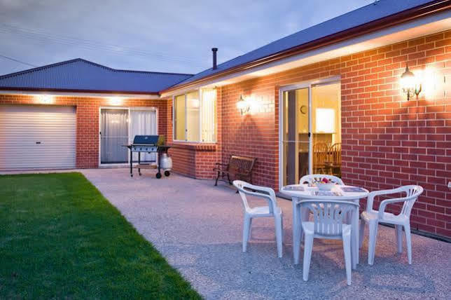 All Seasons Port Elliot Holiday House Eksteriør billede